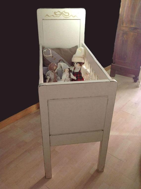 shabby chic cot