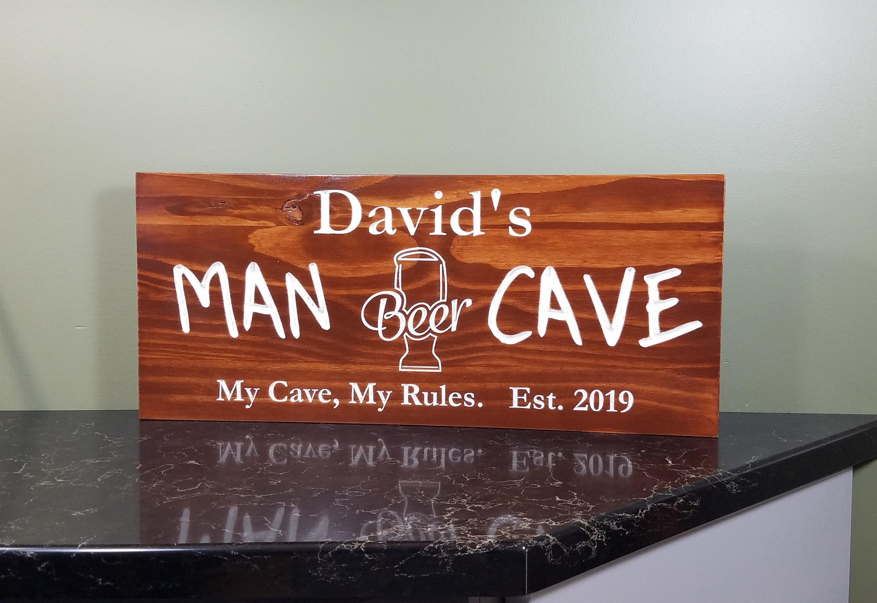 Pancarte Murale Métal Personnalisée "Kevin's Man Cave" - Déco Cadeau, Neuf