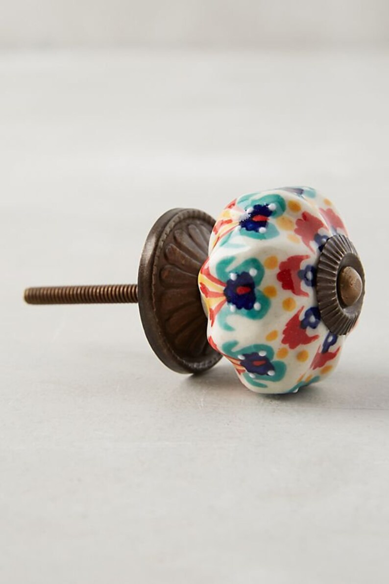 Set of Two 1.75 Drawer Pulls Rustic Farmhouse Hardware KENSINGTON Vintage Knobs Cabinet Knobs