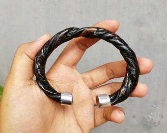 Natural Coral Black Color Akar Bahar Bangle Bracelet