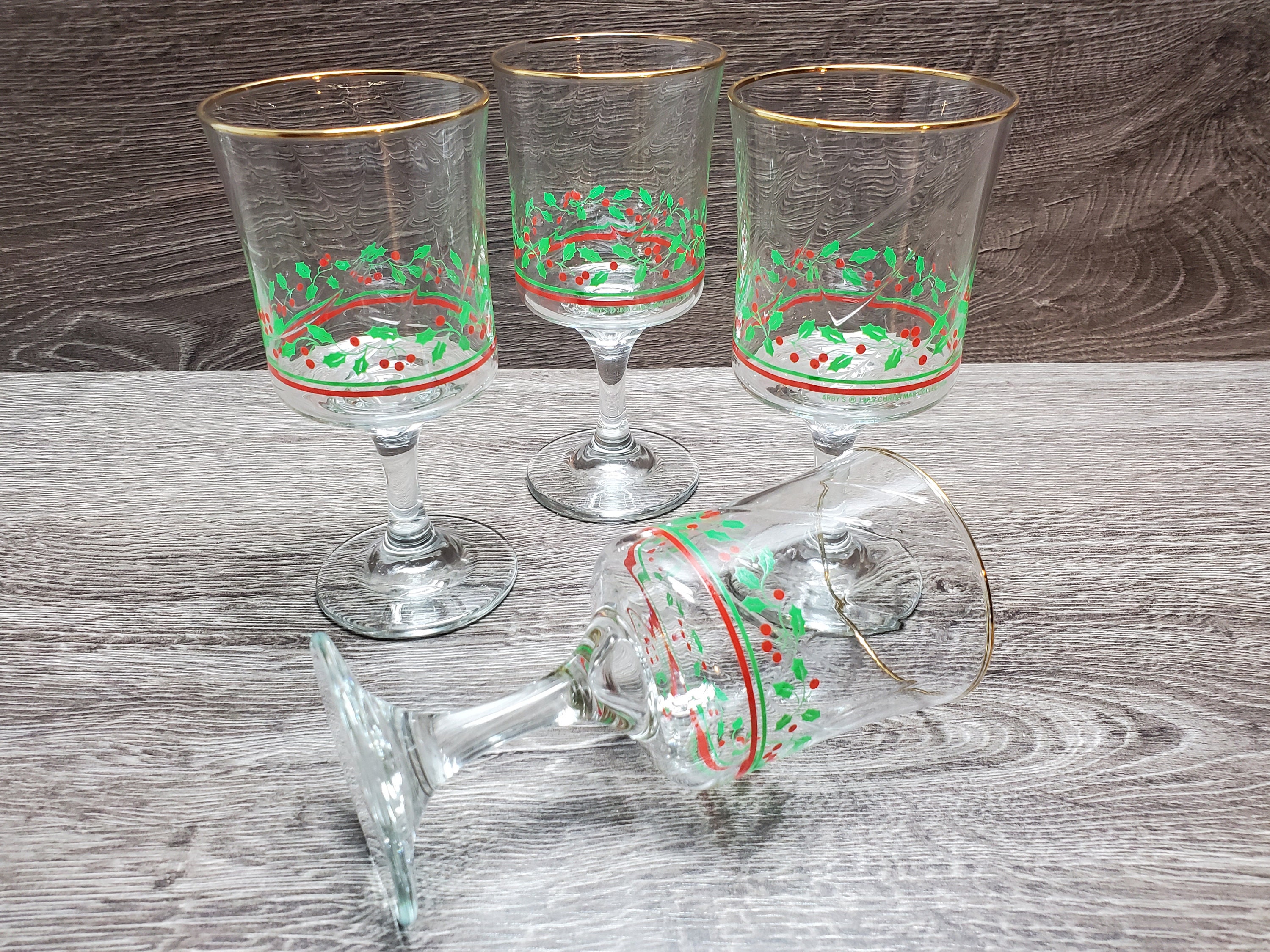 VTG Arby's Berry Set Of (4) 4 Eggnog Holiday Glasses With Gold Tone Accent  Rims