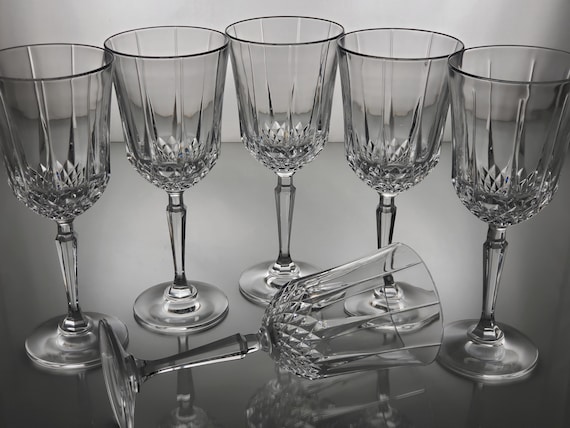 Quinn Clear White Wine Glasses