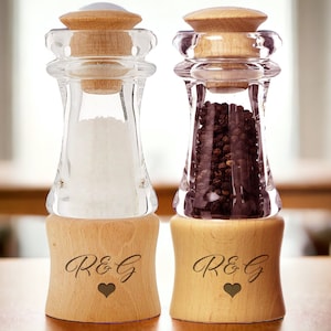 CrushGrind Stockholm Salt & Pepper Grinder Walnut