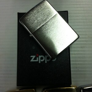 Personalised Zippo Lighters, free engraving, fast free delivery. Genuine Zippo - Polished And Brushed Chrome,Polished & Brushed Brass image 9
