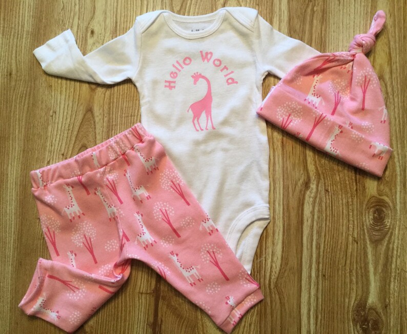 Giraffe baby outfit and hat leggings Pink Giraffe giraffe bodysuit