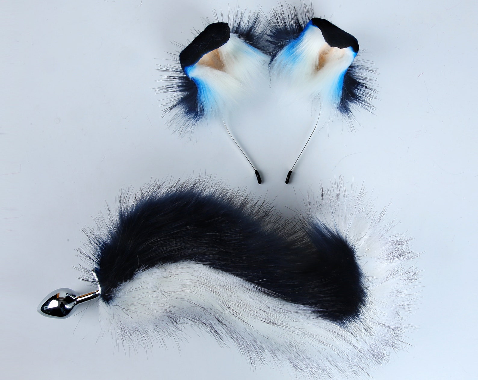 dog tail but plug dog tail but plug