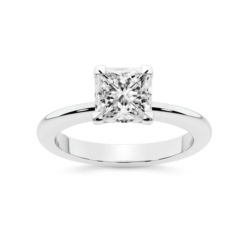 IGI Certified Lab Grown Diamond Solitaire Ring – 14K White Gold PRINCESS