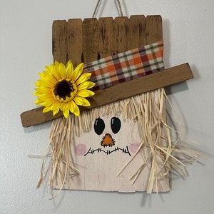 Scarecrow door hanger