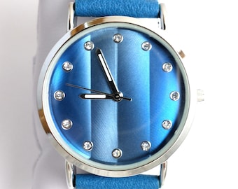 Ladies Blue Rhinestone Fashion Watch, Vintage Battery Wristwatch, New and Working