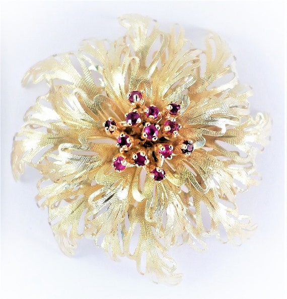 18K Ruby Floral Brooch Pin, Stunning Vintage 18KT 