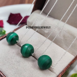 Malachite Necklace, Malachite choker, Green Malachite Ball Necklace, High Quality Malachite, Healing Crystal Necklace, Best Gift for Her