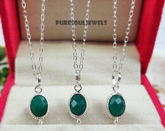 Emerald Green Oval Pendant Necklace, 925 Sterling Silver, Boho Hippie Style