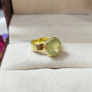 Anel de prehnita com acabamento dourado feito à mão: joia boho de prata esterlina 925