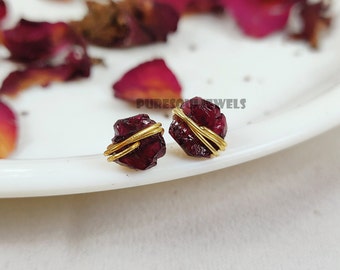 Raw garnet stud earrings, handmade, 925 sterling silver January birthstone, Dainty Earring, Wire Wrapped Earring, Women Earring, Gift Her