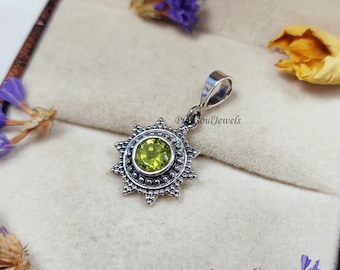 Natural Peridot Gemstone Pendant, 925 Sterling Silver Pendant, Handcrafted Pendant, Wedding Gift Pendant, Women Pendant, Designer Pendant