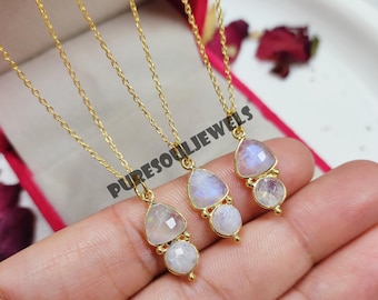 Moonstone Necklace, June Birthstone Birthstone / Handmade Jewelry / Rainbow Moonstone Pendant, 925 Silver Necklace, Necklaces for Women