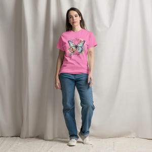 Rozwijaj się dzięki temu, przez co przechodzisz. Klasyczny T-shirt unisex