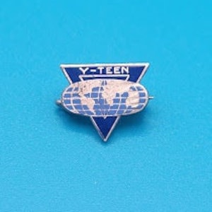 Vintage Sterling Silver Y-Teen Pin United Nations
