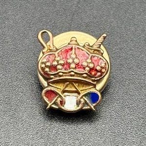 Vintage Order of the Odd Fellows Screw Back Pin 10k Gold Crown
