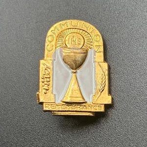Vintage First Holy Communion Pin Gold Tone Remembrance Lapel Pin