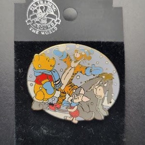 Disney Winner the Poo Enamel Pin Tigger Eeyore and Piglet Playing in the Snow Lapel Pin
