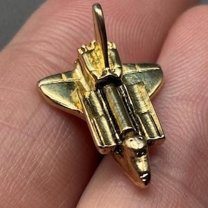 Vintage NASA Space Shuttle Pin Gold Tone Lapel Pin Signed Downey