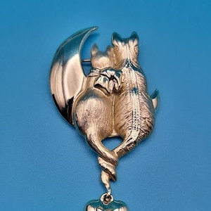 Vintage AJC Cattails Brooch Signed Gold Tone Kitty Love Moon and Heart