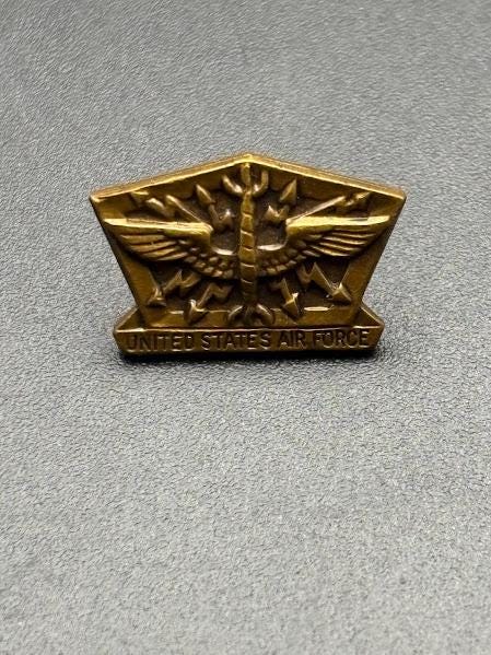 Vintage Air Force Pins - Etsy