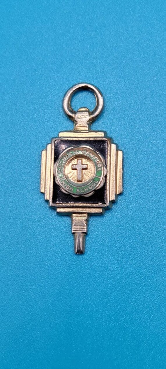 ビンテージネックレス　Central Catholic High School Vintage Catholic Central Highschool Class Souvenir Pendant