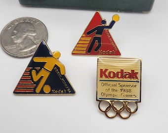 PIN PINS ENAMEL OLYMPIC GAME JO OLYMPIQUE USA SEOUL KOREA 1988 VERSION ARGENTE