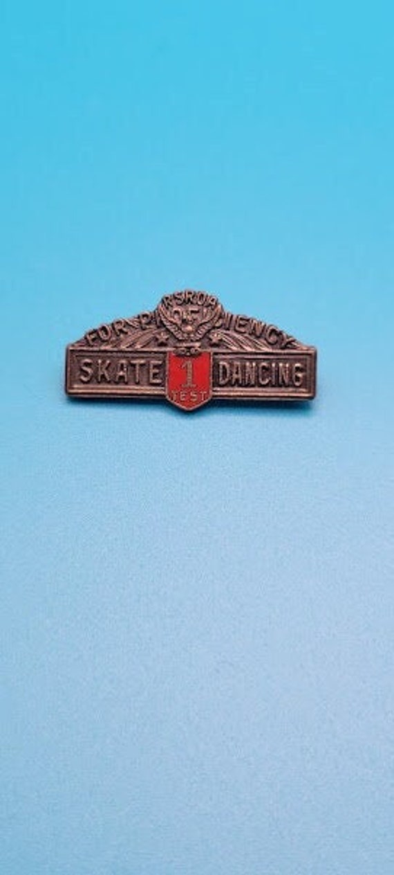 Vintage Rolling Skating Test Award Brooch Rsora Me