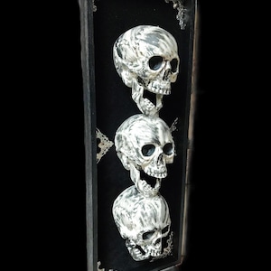 3D wall decoration with hand-painted skulls, as a spooky wall decoration or as a special gift