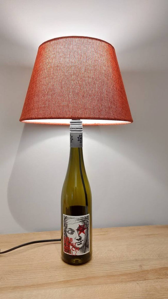 Lampe de bouteille de vin 0,7l lampe de bouteille cadeau unique lampe de table  DIY upcycling lampe de bouteille faite à la main vin upcyclestrolch pièce  unique -  France