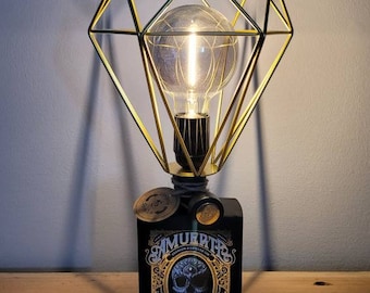 Amuerte Gin 0,5l Lampe Bottlelamp Geschenk Unikat DIY Tischlampe Upcycling Handmade Flaschenlampe  Geschenkidee Industrial Style