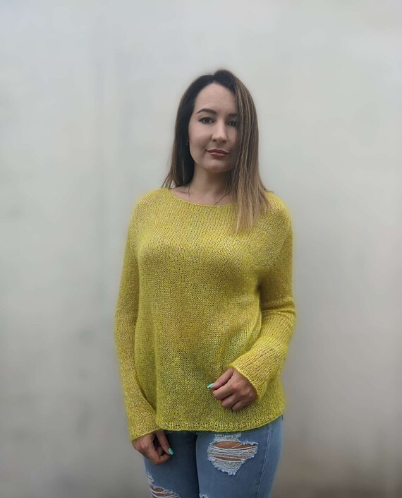 Pull jaune poussin femme sale