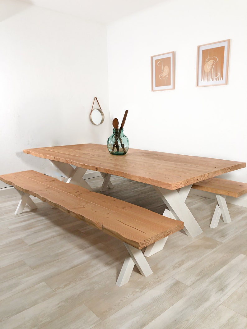 Table de salle à manger en bois massif live edge sur-mesure avec pied en croix image 3