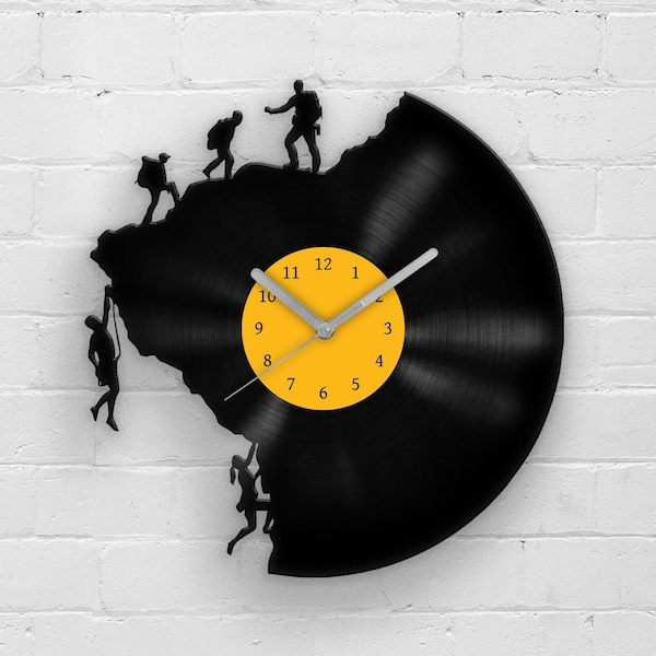 Horloge en vinyle pour hommes d'escalade, cadeau d'aventurier, décoration murale, cadeaux d'escalade, accessoires de voyage, oeuvre d'art de randonnée, fan art, sports extrêmes