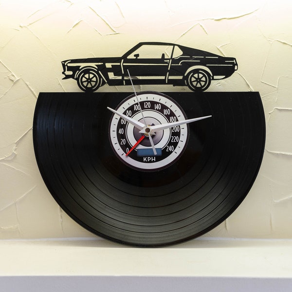 Muscle Car Vinyl Clock - Vintage Gift for Man Cave - Classic Car Wall Art - Old Vehicle Art - Retro Cars Wall Hanging Garage - Rustic Decor
