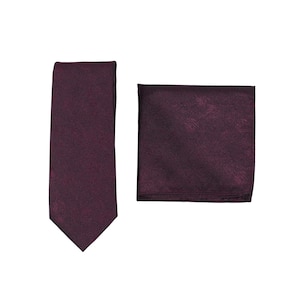 Wine Red Necktie | Woodgrain Weave Designer Necktie + Pocket Square in Wine