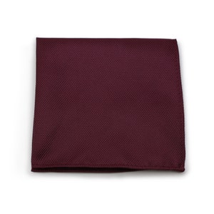 Matte Burgundy Stropdas Set Heren stropdas in solid burgundy met bijpassende hanky Solid Matte Finish Stropdas en Pocket Square Set afbeelding 2