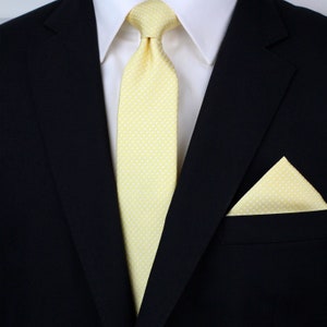 pale yellow skinny tie