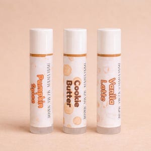 All Natural Lip Balm: Handmade Coconut Oil Moisturizer afbeelding 1
