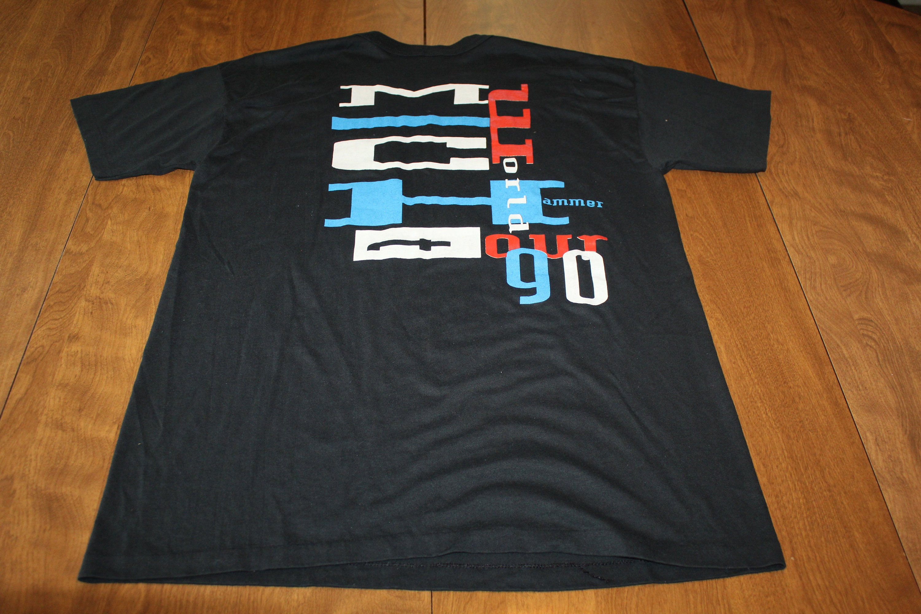Vintage Rap Tee - MC Hammer 1990 U Can't Touch This World Tour