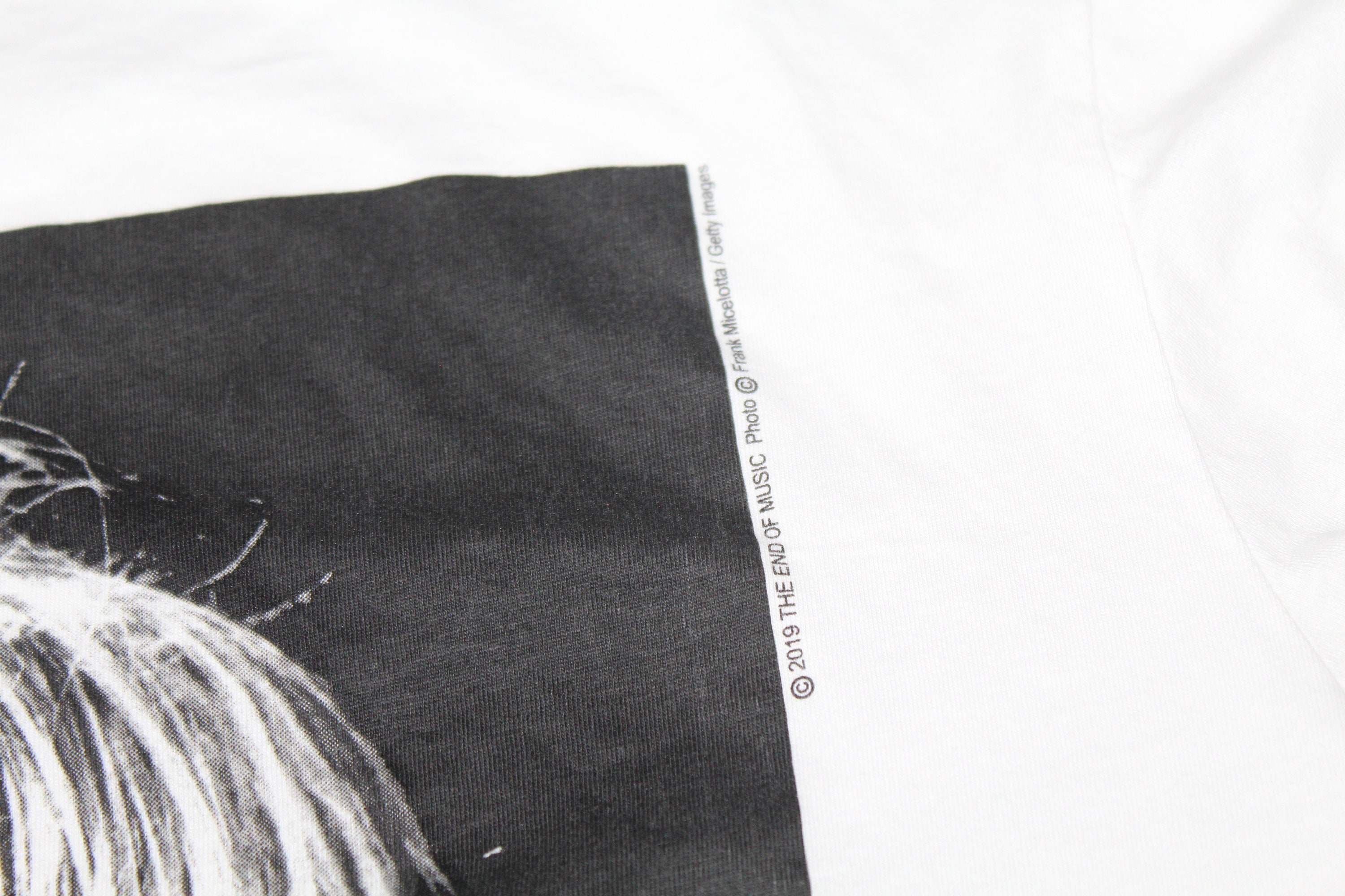 Kurt Cobain T-shirt Large the End of Music 2019 - NIRVANA - Etsy