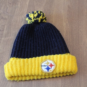 Vintage Pittsburgh Steelers Knit Winter Cap / Ski Cap
