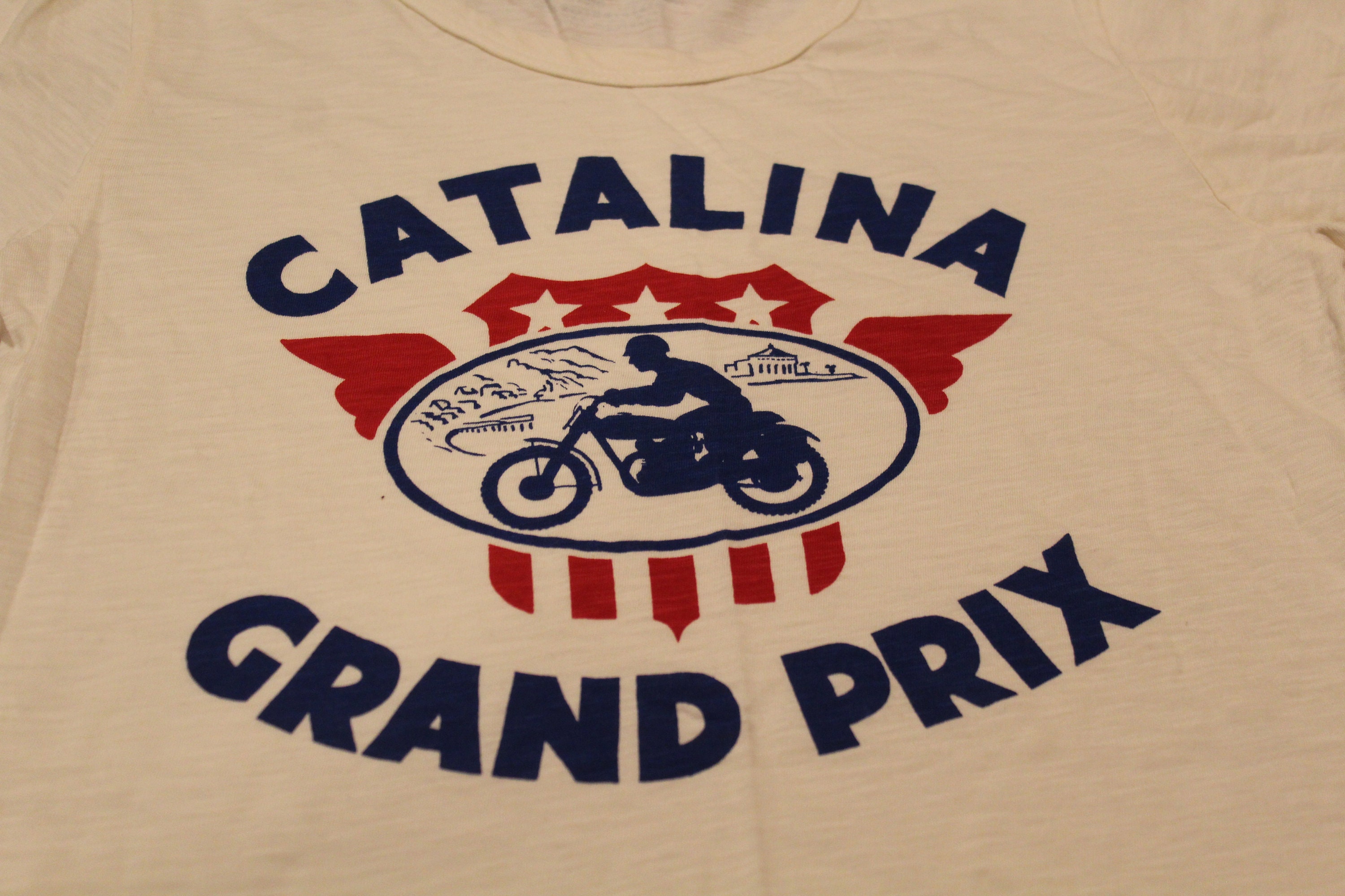 Johnson Motors 'Catalina Grand Prix' - Dirty White
