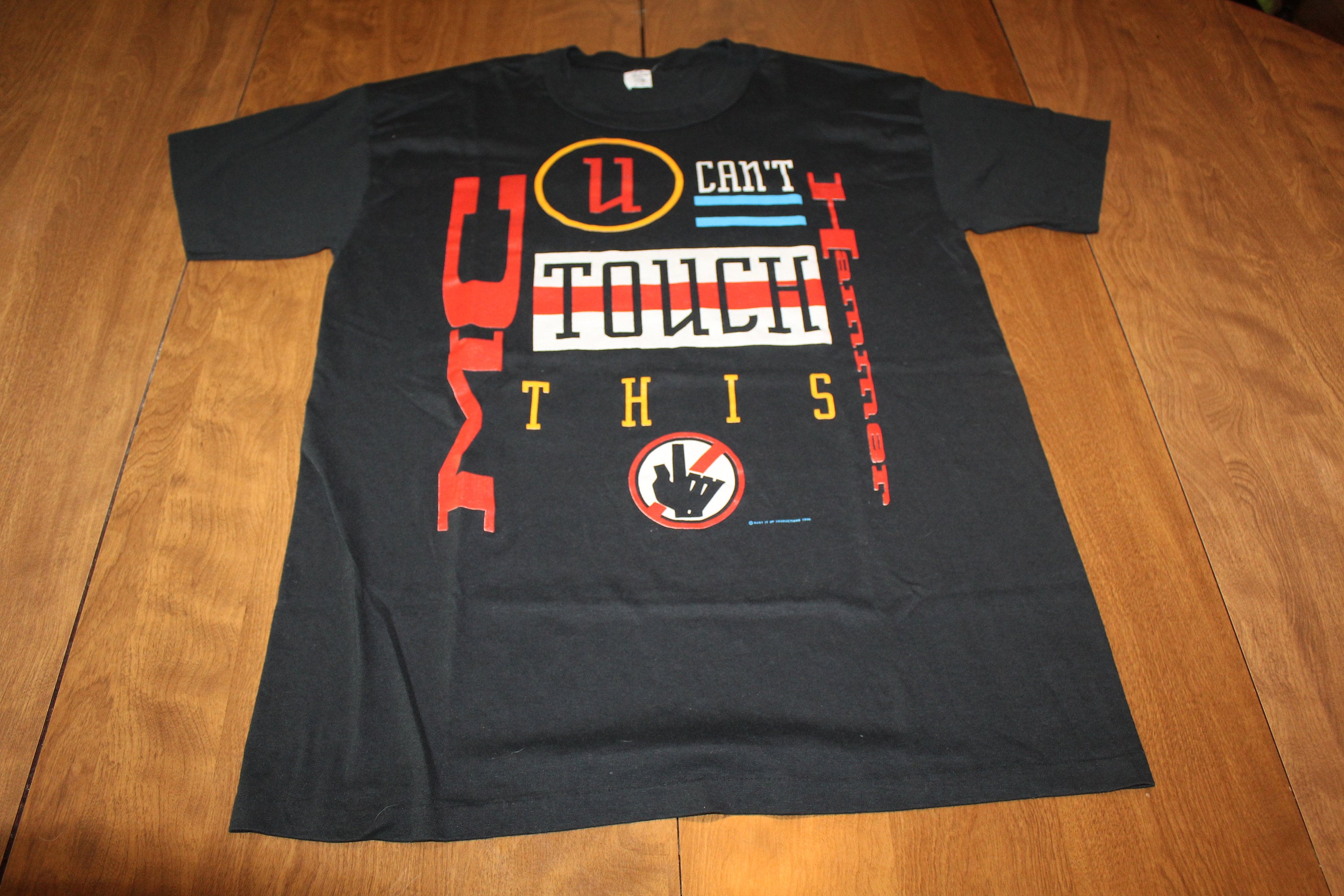 Vintage Rap Tee - MC Hammer 1990 U Can't Touch This World Tour