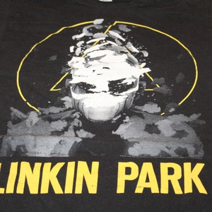 Linkin Park - Living Things Black T Shirt - Small?