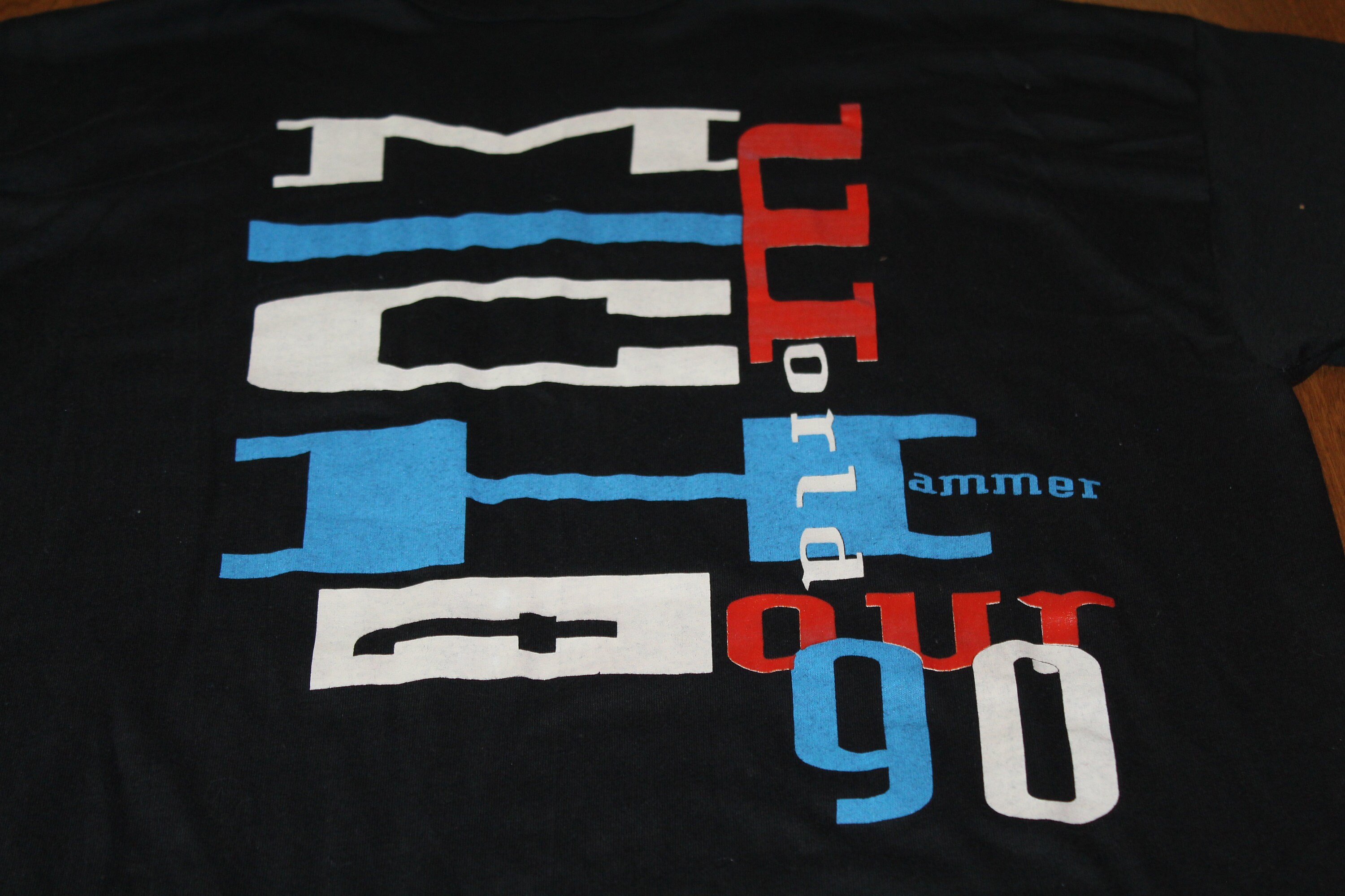 Vintage Rap Tee - MC Hammer 1990 U Can't Touch This World Tour