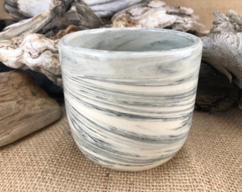 14 oz Agateware Porcelain Planter - Black & White Marbling